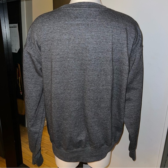 New York Popular Grey “BOSTON” Sweatshirt - Large - Picture 4 of 7
